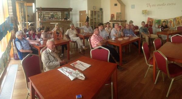 Kristus, áno, Cirkev nie?