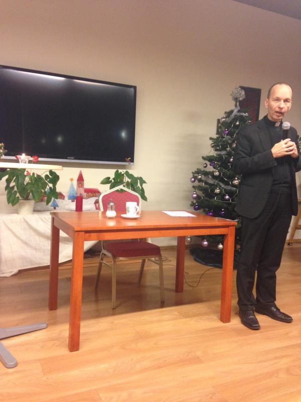 Mons. Haľko: Tri symboly Vianoc