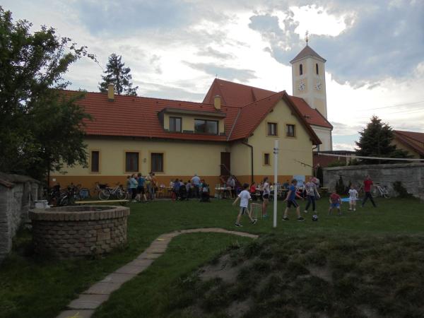 Farský piknik