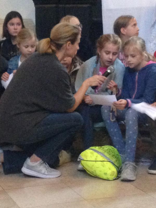 Detská svätá omša a ruženec pred ňou