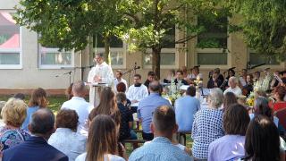 Stretnutie starej a novej tradície